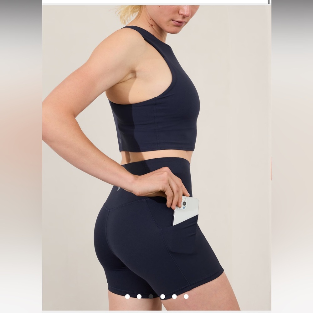Athleta 5" Biker Shorts with Pockets